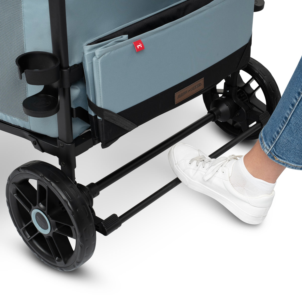 Voya 2.0 XT 4-Seat Stroller Wagon with Travel Cover