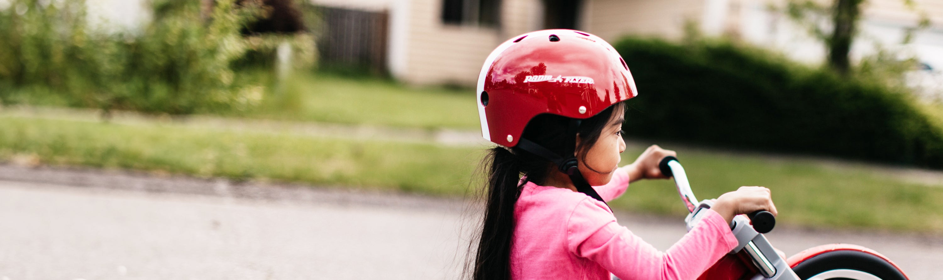 Little girl bike helmet hotsell