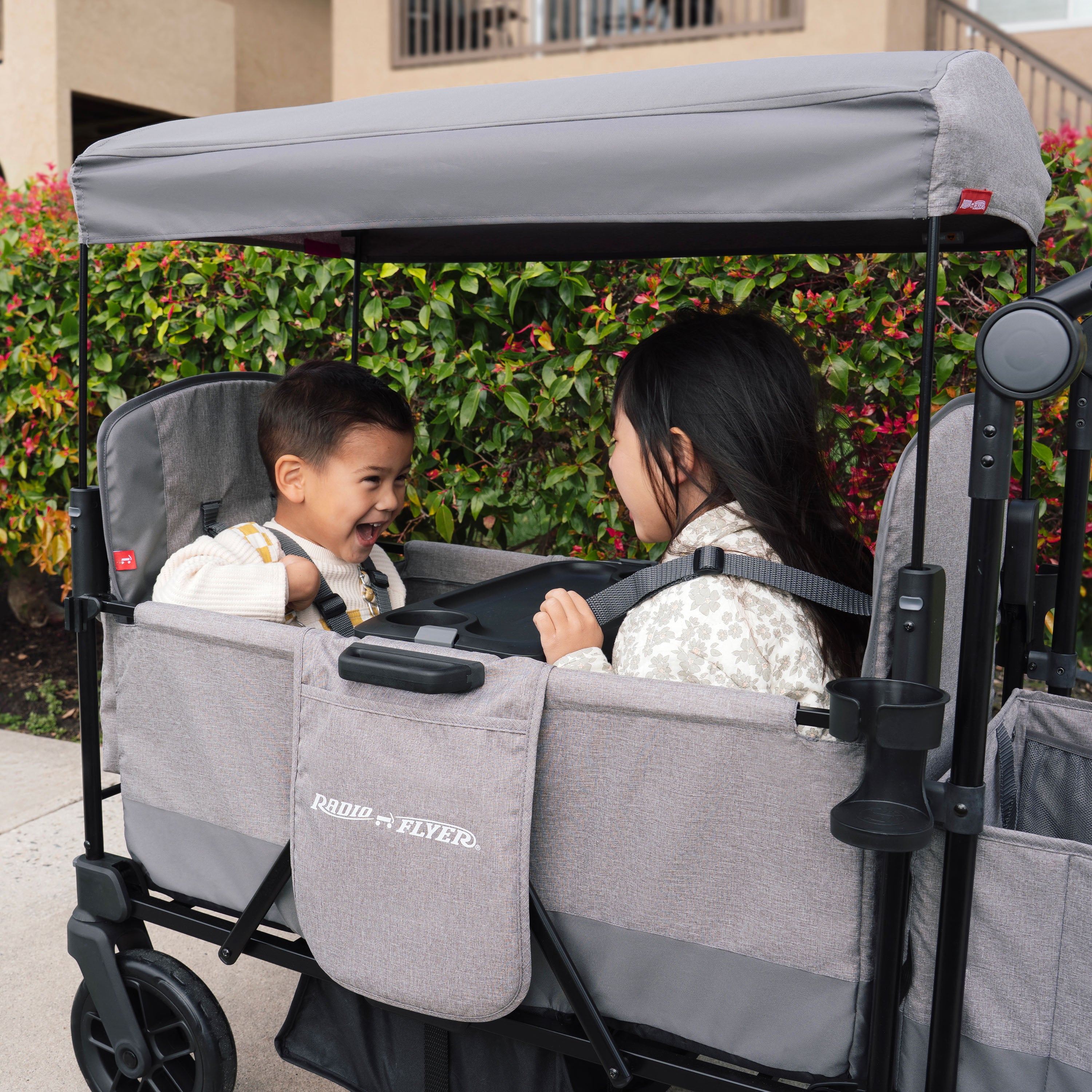 Pathfinder™ 2-Seat Stroller Wagon – Radio Flyer