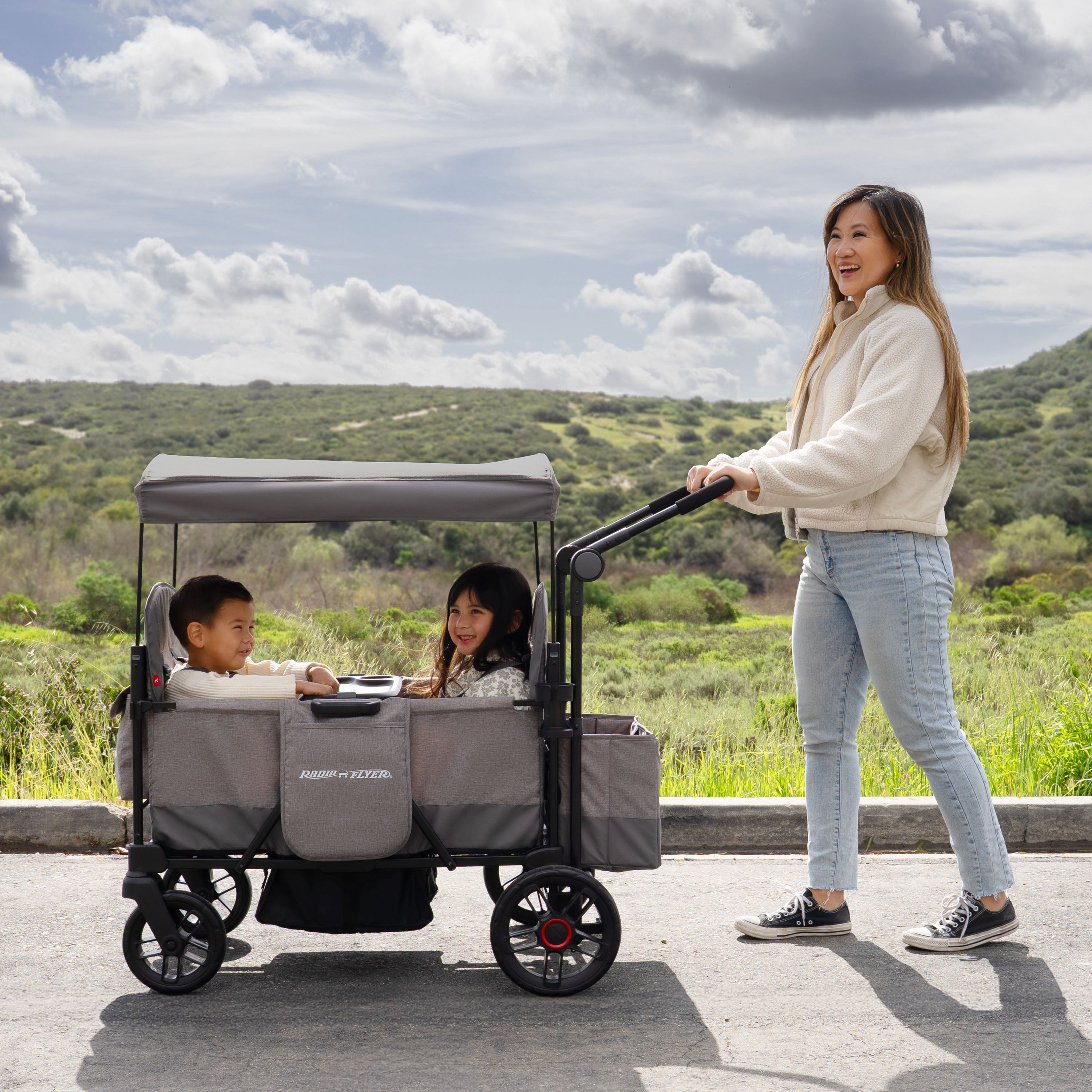 Pathfinder™ 2-Seat Stroller Wagon – Radio Flyer