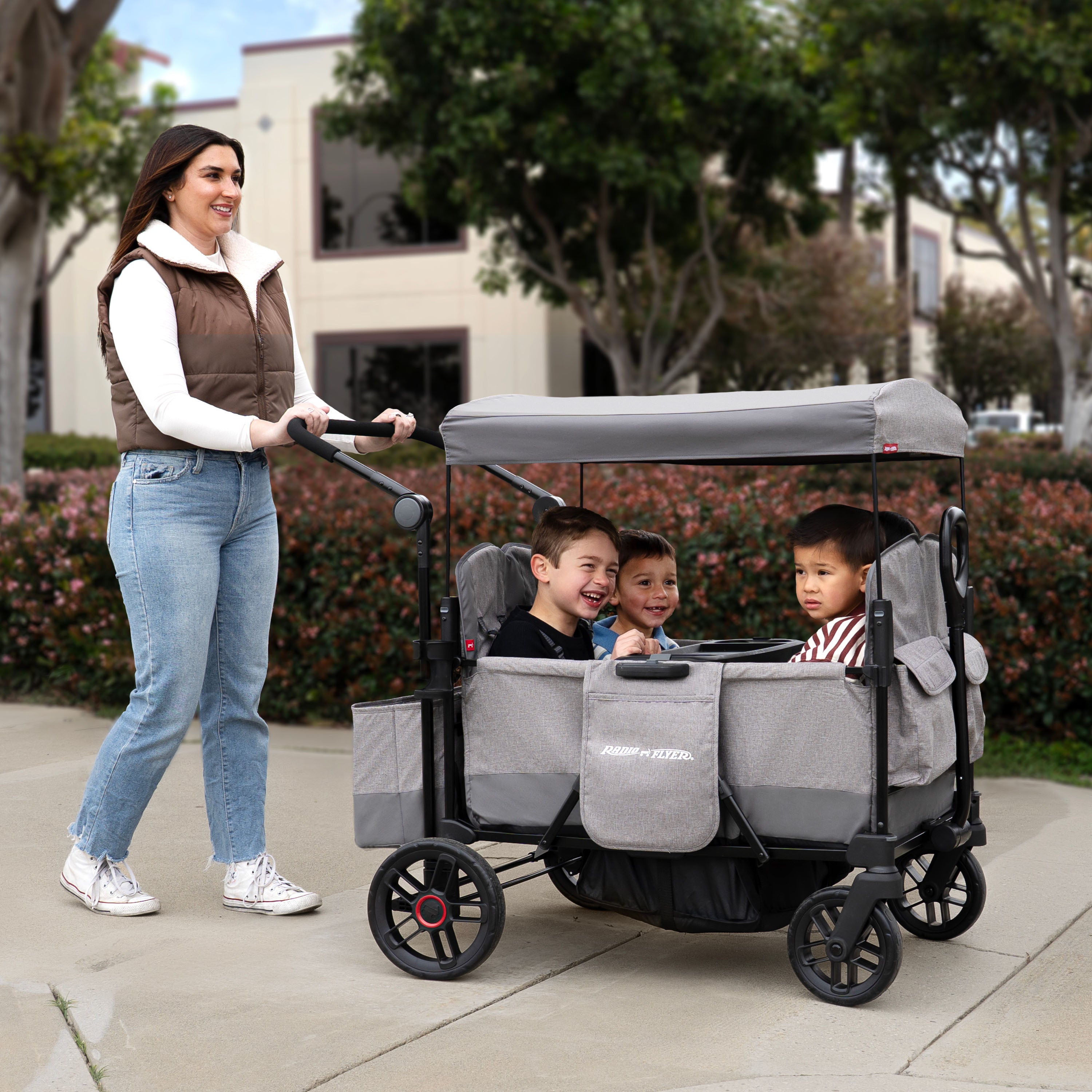 Pathfinder 4-Seat Stroller Wagon | Radio Flyer