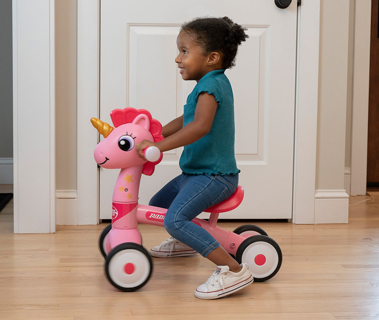 Animal Ride-Ons: Horses & More | Radio Flyer