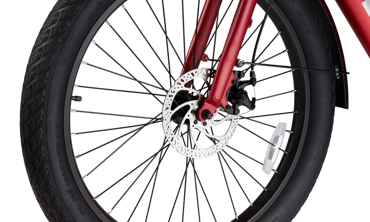 Flyer M880 Red Medium