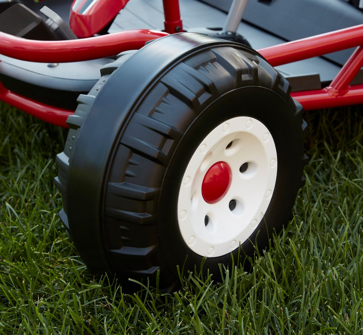 Ultimate Go-Kart for 2's Rugged Tires On Grass
